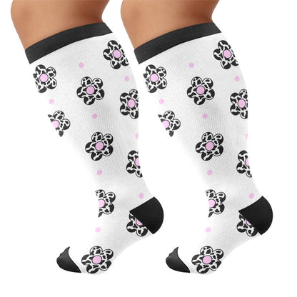 Plus Size Butterfly Heart Grid Compression Socks - White(1 Pair) - 4XL - image 6