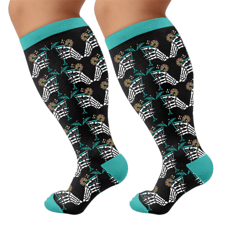 Plus Size Vacation Print Compression Socks - Alcohol (1 pair) - 4XL - image 7