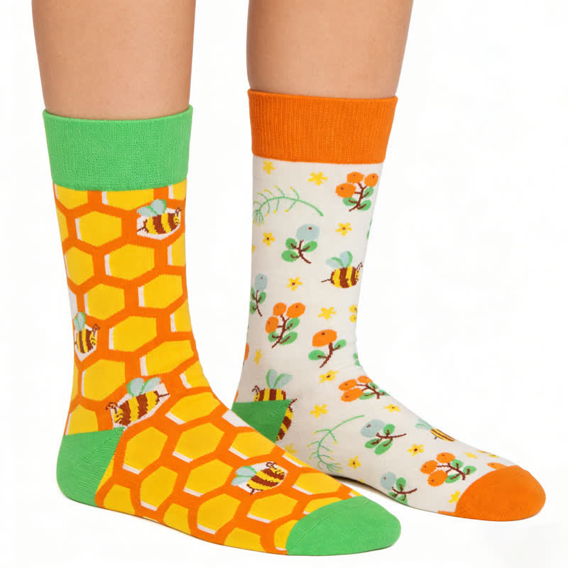 Playful Bee Honeycomb Quarter Socks - Yellow - EU36-43(US3-9) - image 0