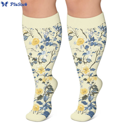 Plus Size Sweet Floral Compression Socks - image 2
