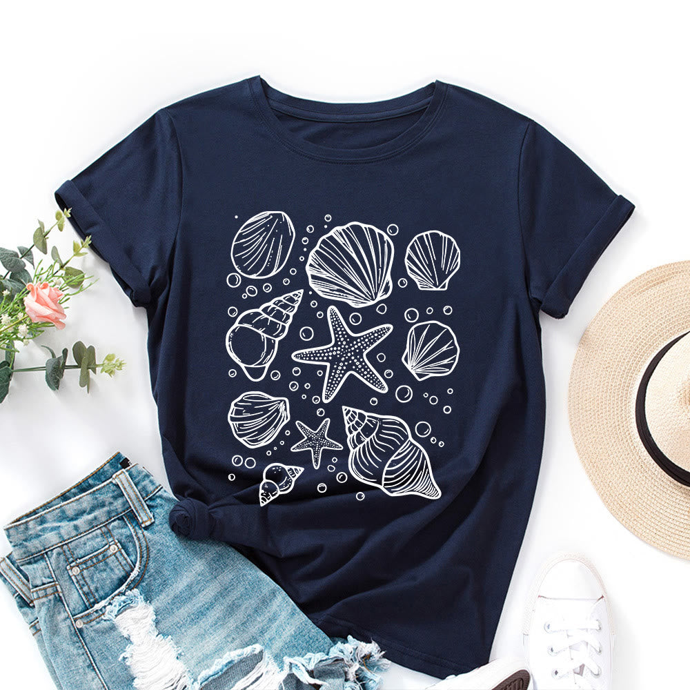 Plus Size Seashells Print T-shirt - Navy Blue - 5XL - image 9