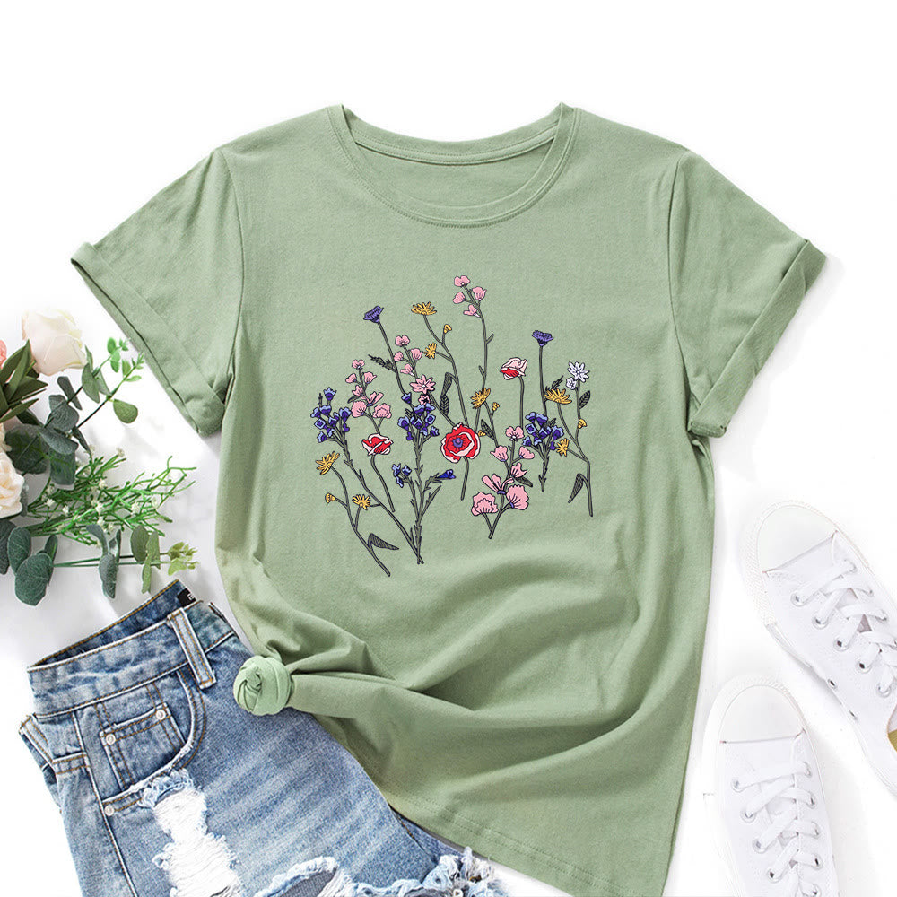Plus Size Fresh Flowers Print T-shirt - Olive Green - 5XL - image 5