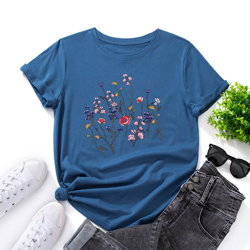 Plus Size Fresh Flowers Print T-shirt - Royal Blue - 5XL - image 4