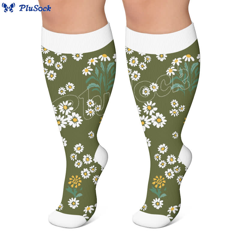 Plus Size Daisy Floral Compression Socks - image 3