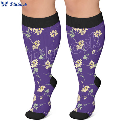 Plus Size Daisy Floral Compression Socks - image 4