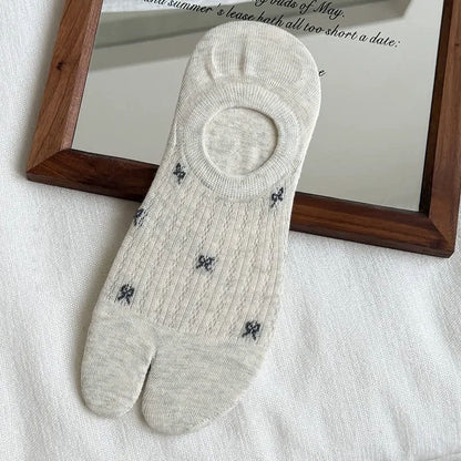 Soft Ribbed Split Toe No Show Socks(5 Pairs) - Off-White Gray - EU35-39(US2-6) - image 6