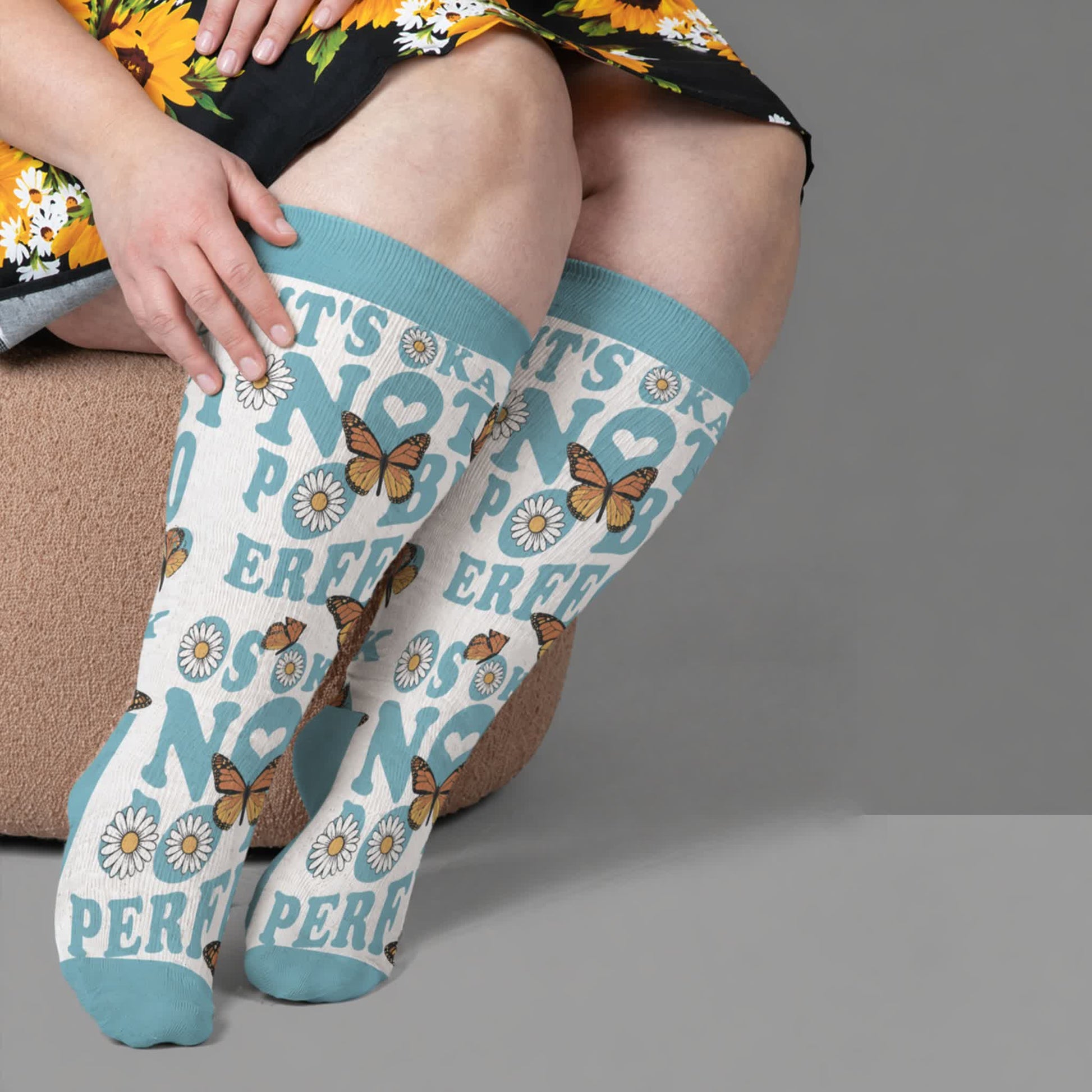 Plus Size Butterfly Bloom Compression Socks - Blue(1 Pair) - 4XL - image 3
