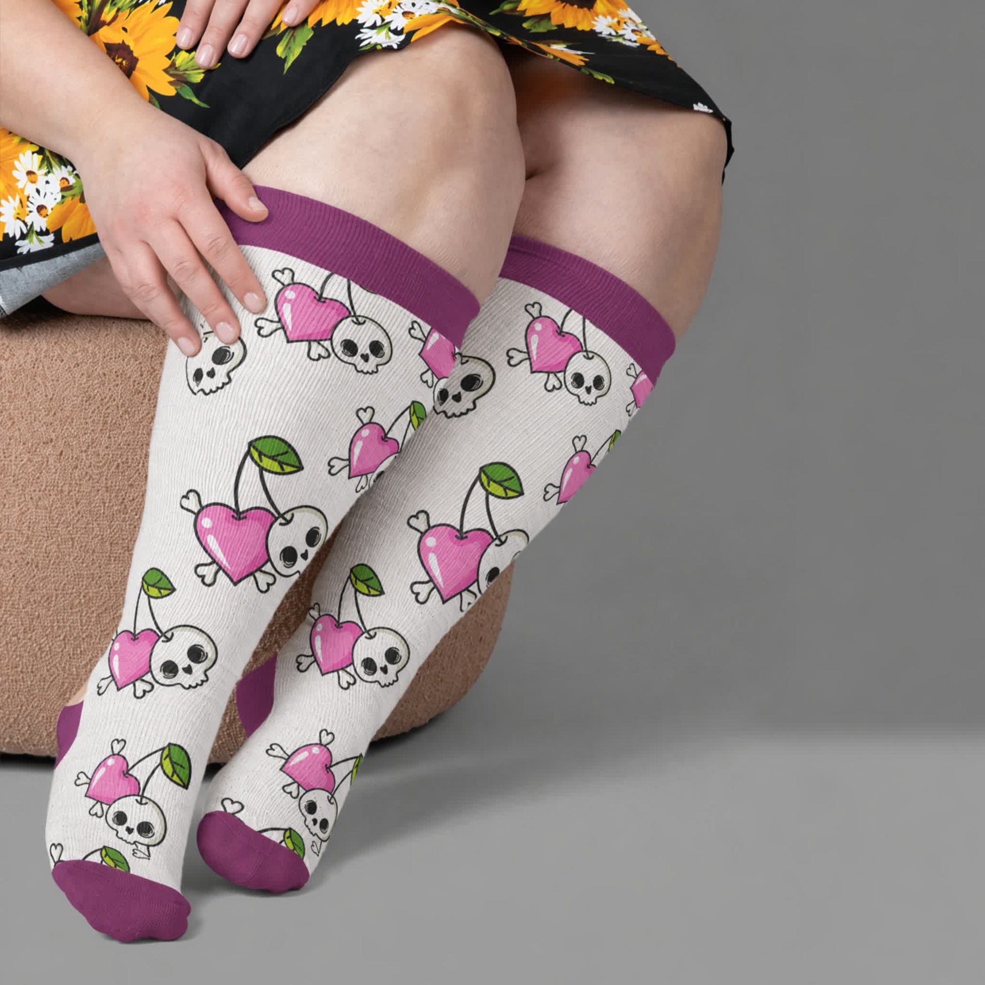Plus Size Cherry Skull Compression Socks - Purple(1 Pair) - 4XL(1 Pair) - image 1