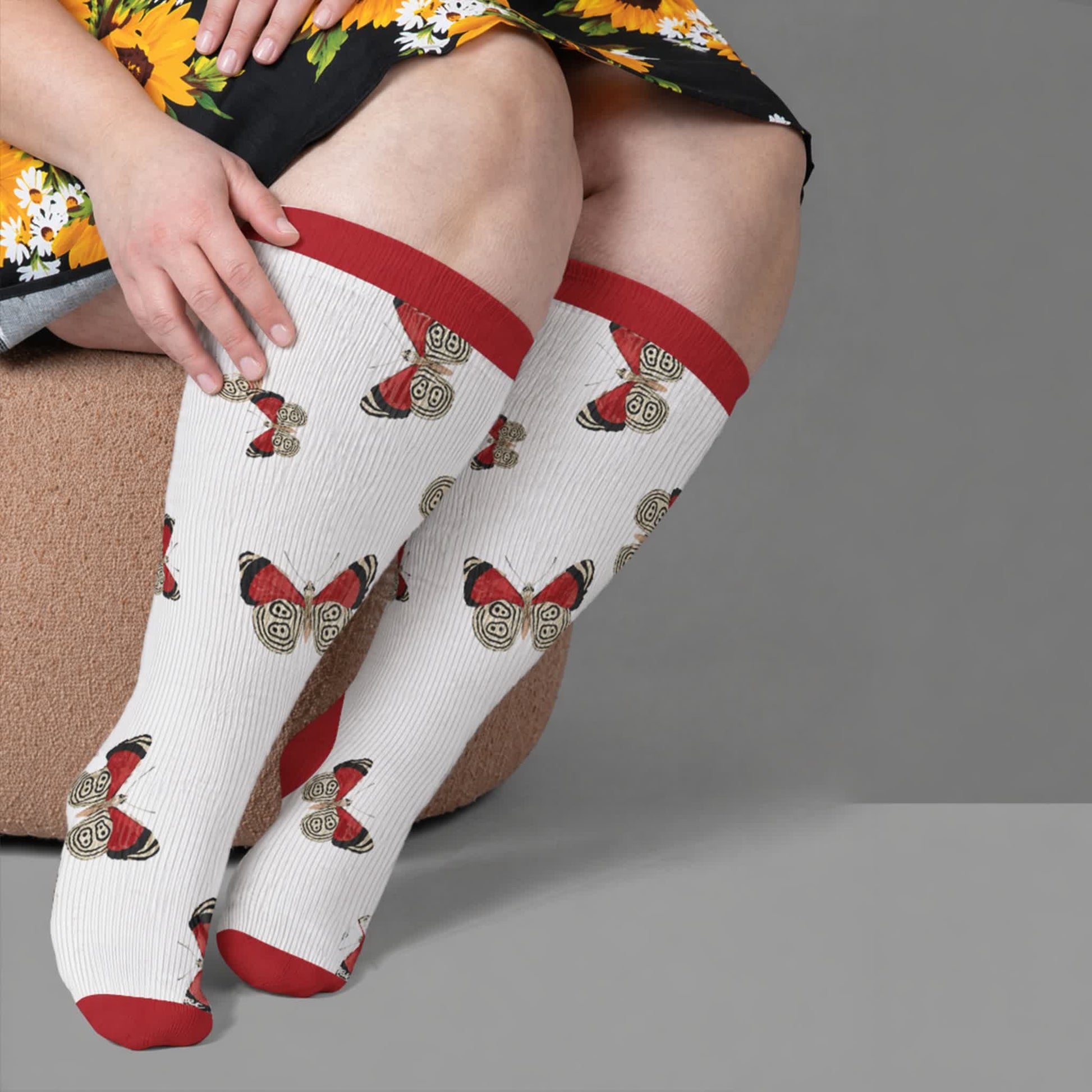 Plus Size Butterfly Flame Compression Socks - Red(1 Pair) - 4XL - image 3