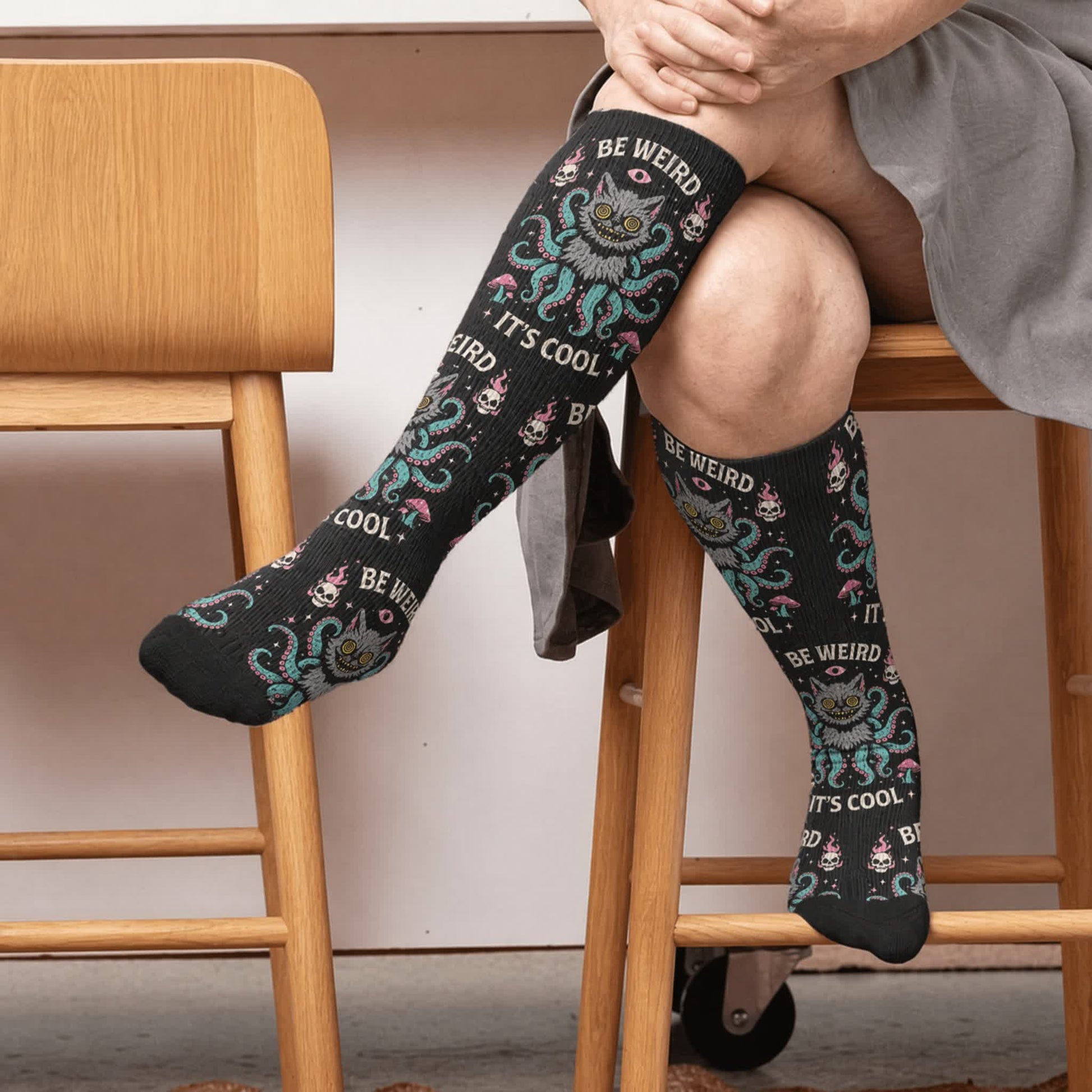 Plus Size Cat World Compression Socks - Black(1 Pair) - 4XL - image 2
