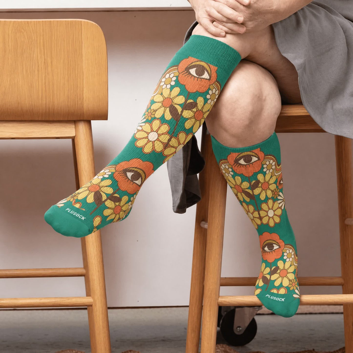 Plus Size Retro Eye Bloom Compression Socks - Green(1 Pair) - 4XL - image 1