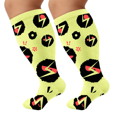 Plus Size White Cat Paw Compression Socks - image 10