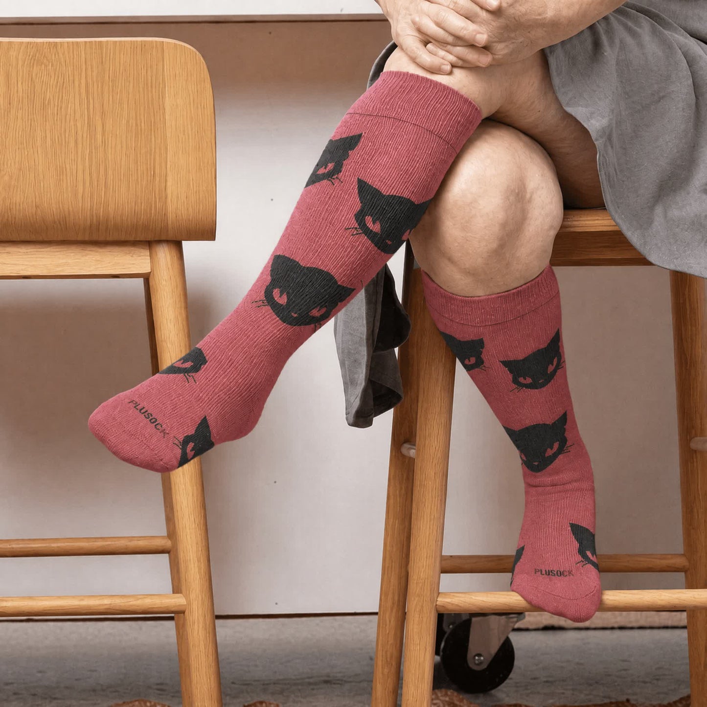 Plus Size Gothic Cat Compression Socks - Red(1 Pair) - 4XL - image 1