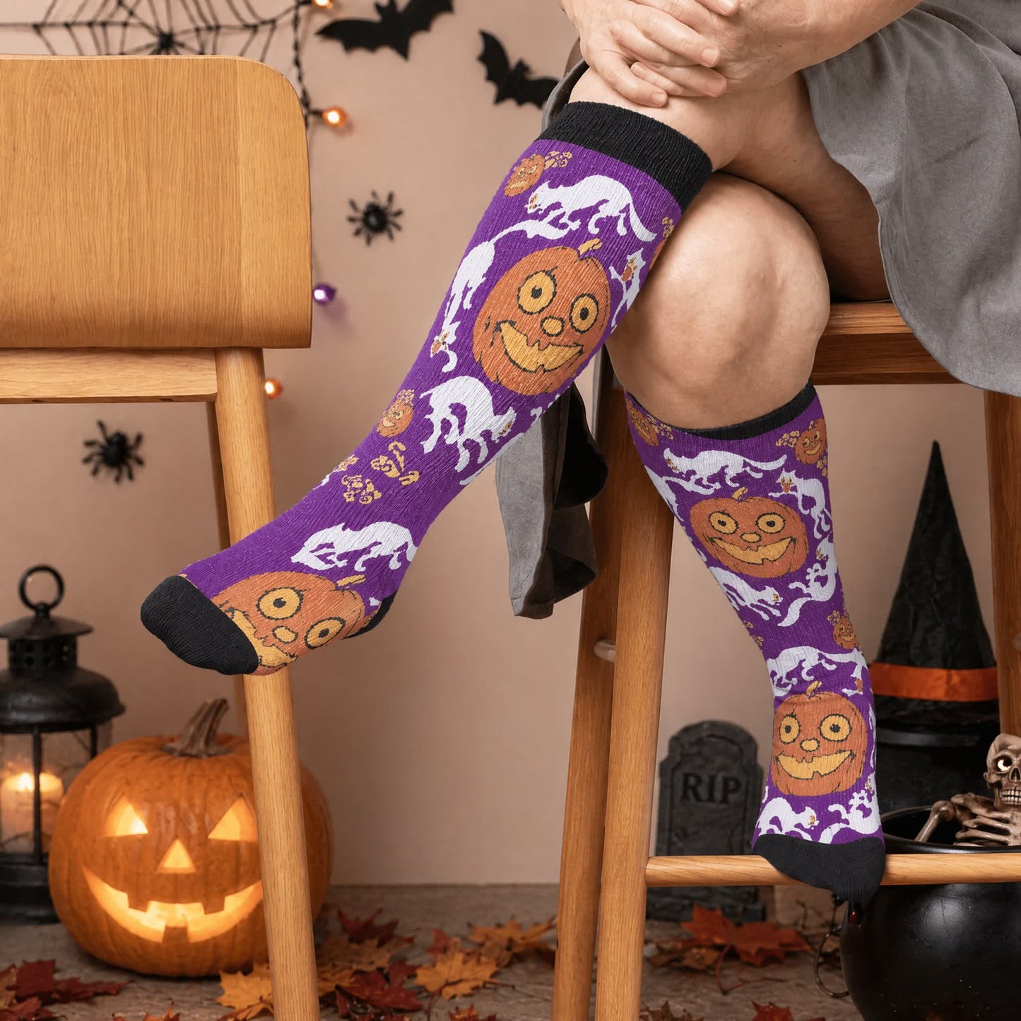Plus Size Halloween Pumpkin Compression Socks - Purple(1 Pair) - 4XL - image 1