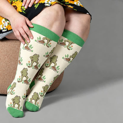 Plus Size Owl Frog Compression Socks - image 3