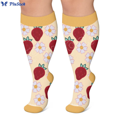 Plus Size Strawberry Daisy Compression Socks - image 6