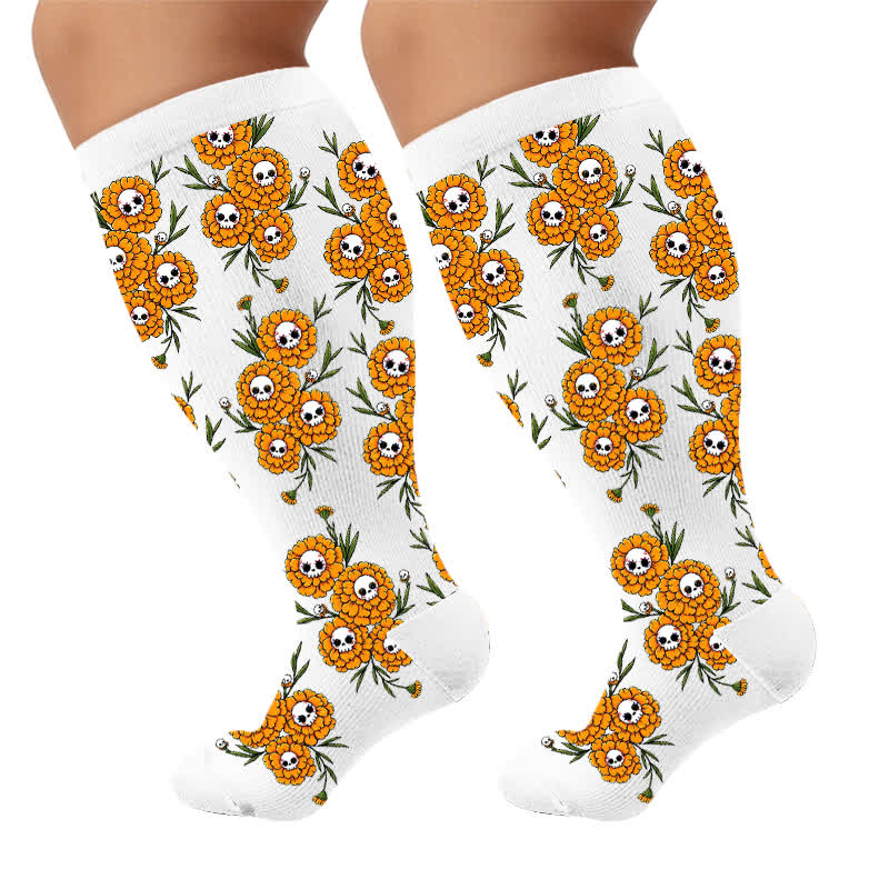 Plus Size Spooky Balloon Compression Socks - image 9