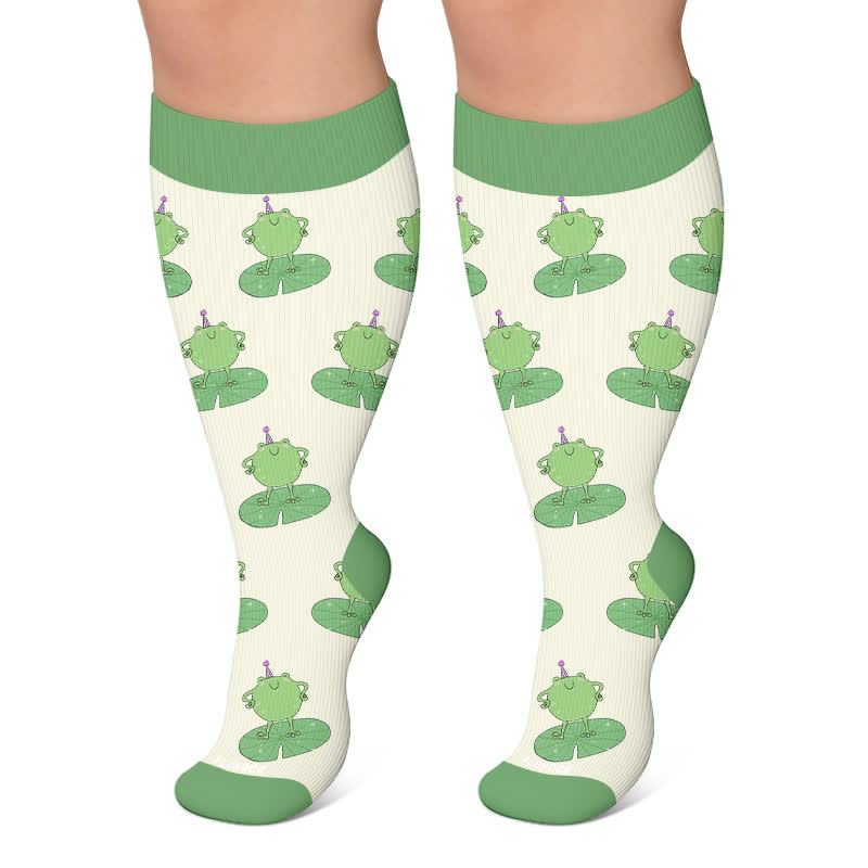 Plus Size Cartoon Frog Print Compression Socks - Beige - 4XL - image 5