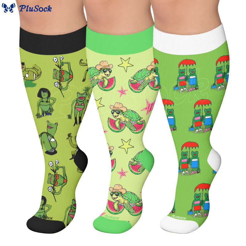 Plus Size Playful Frog Compression Socks - image 0