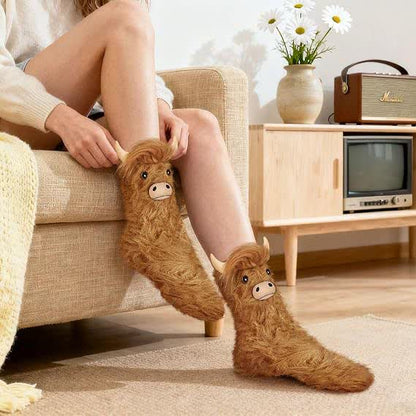 Cozy Highland Cow Slipper Socks - image 5