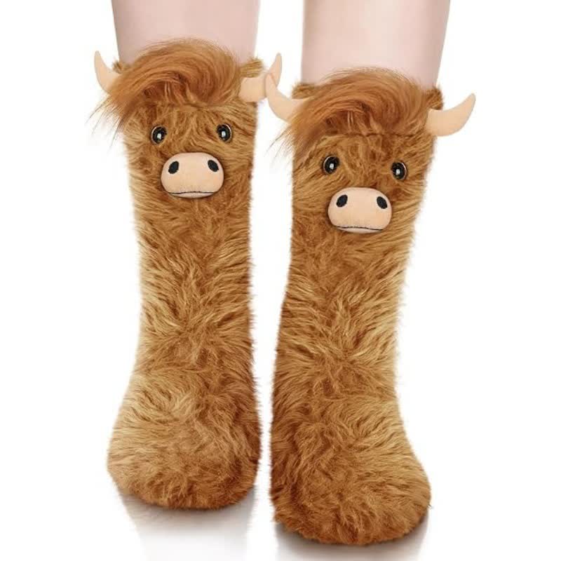 Cozy Highland Cow Slipper Socks - image 4