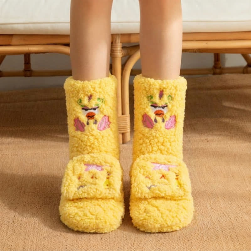 Hot Pink Crown Cartoon Graphic Slipper Socks - Yellow - EU36-42(US3-8.5) - image 4