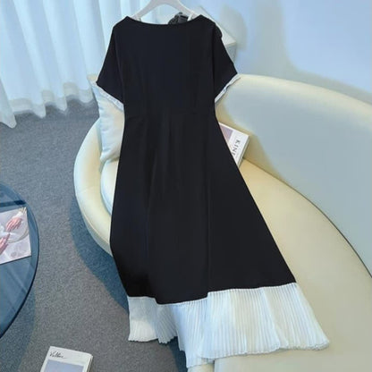 Contrast Pleated Hem Midi Dress - image 1