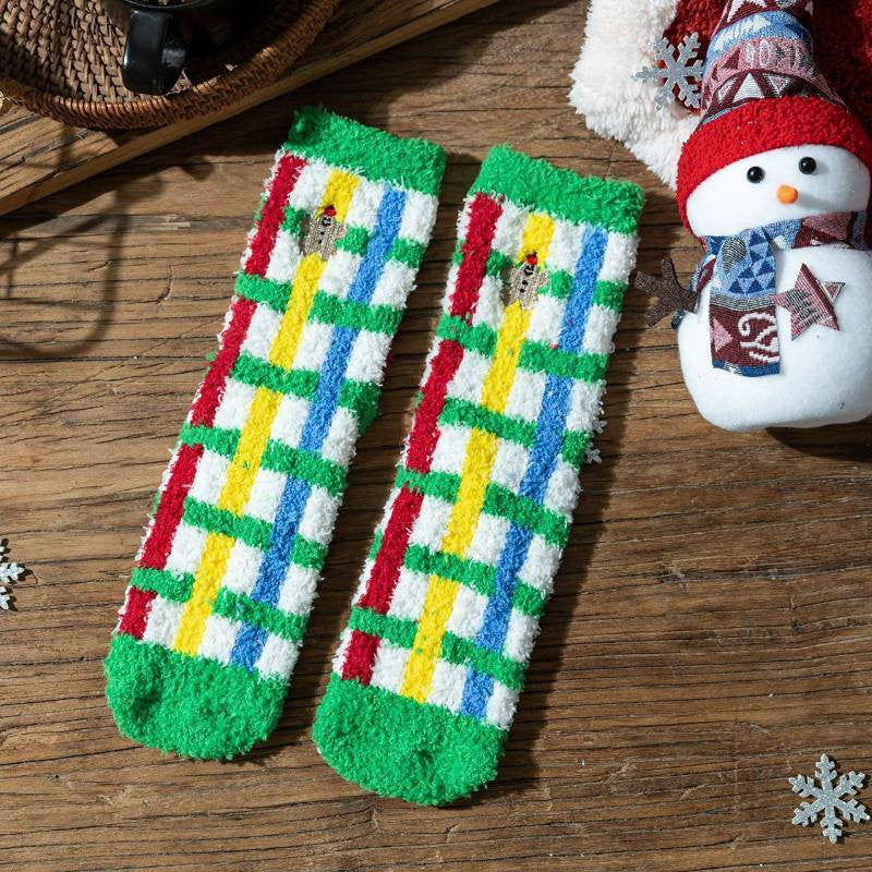 Festive Plush Plaid Quarter Socks (6 Pairs) - image 6