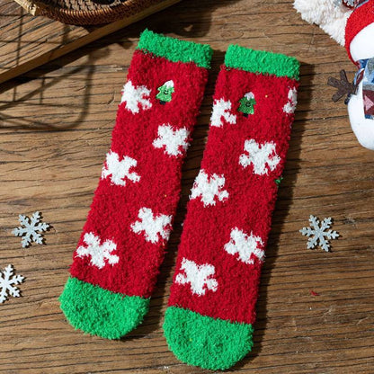 Festive Plush Plaid Quarter Socks (6 Pairs) - image 4